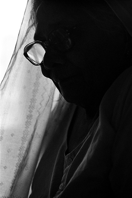 05_grandmother.thehindu.portrait.blackandwhite.jpg